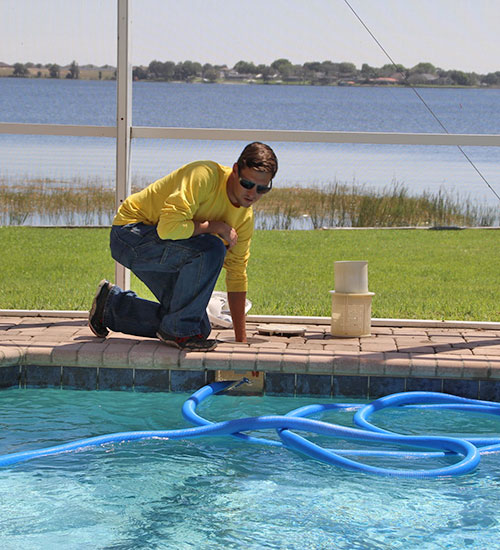 clean pool in lakeland fl